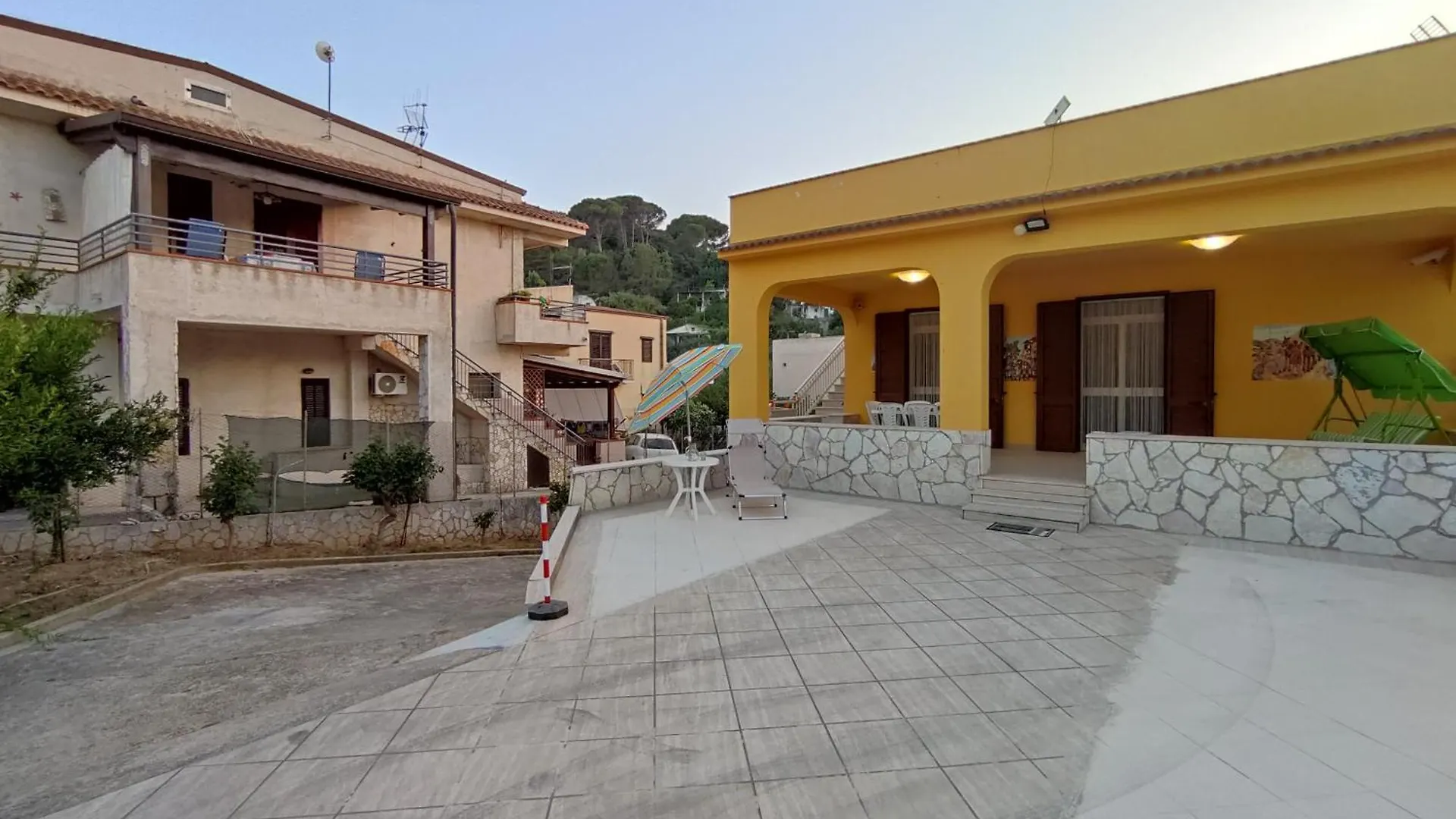 Villa D'Amare Alcamo Marina 0*,  Italy